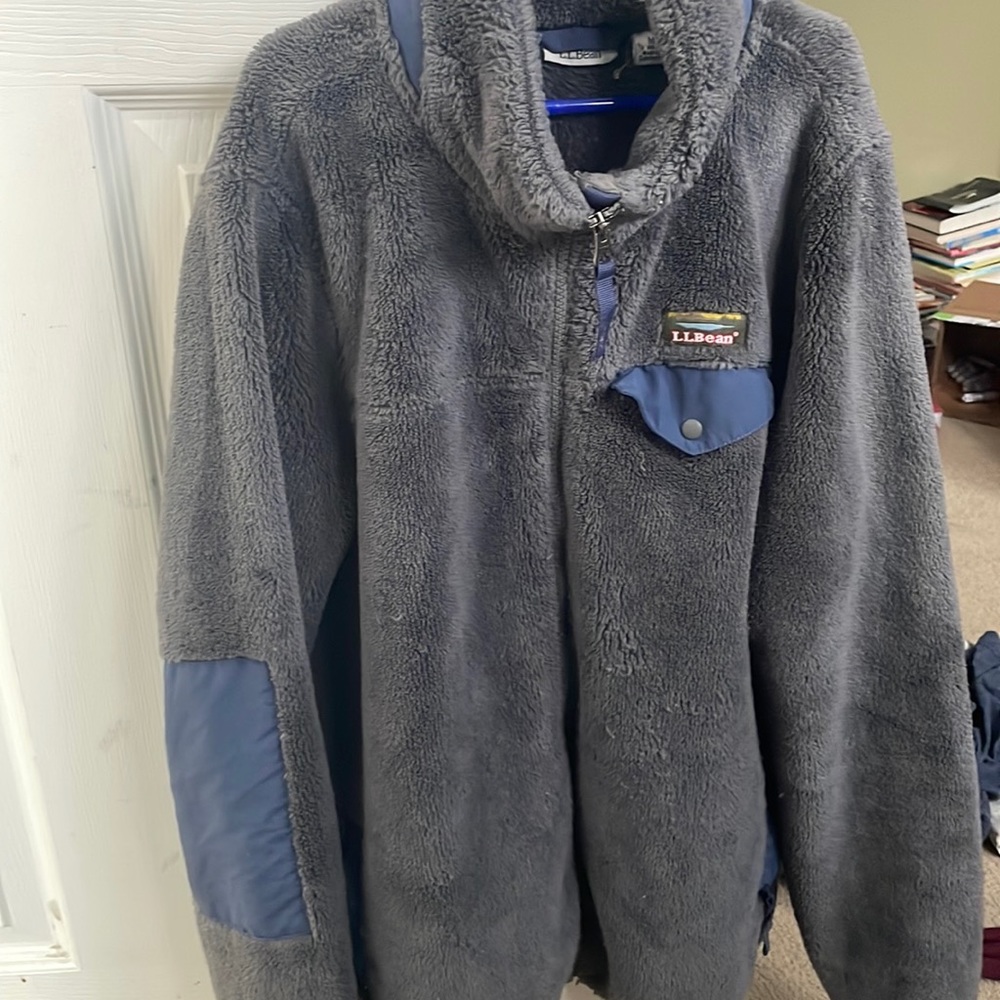Gray fuzzy zip up